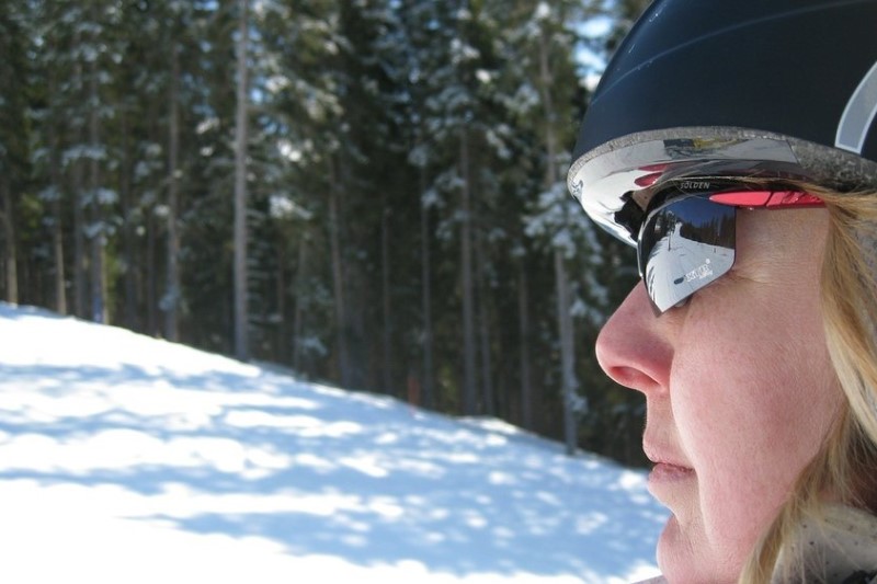 استفاده از عینک آفتابی در برف